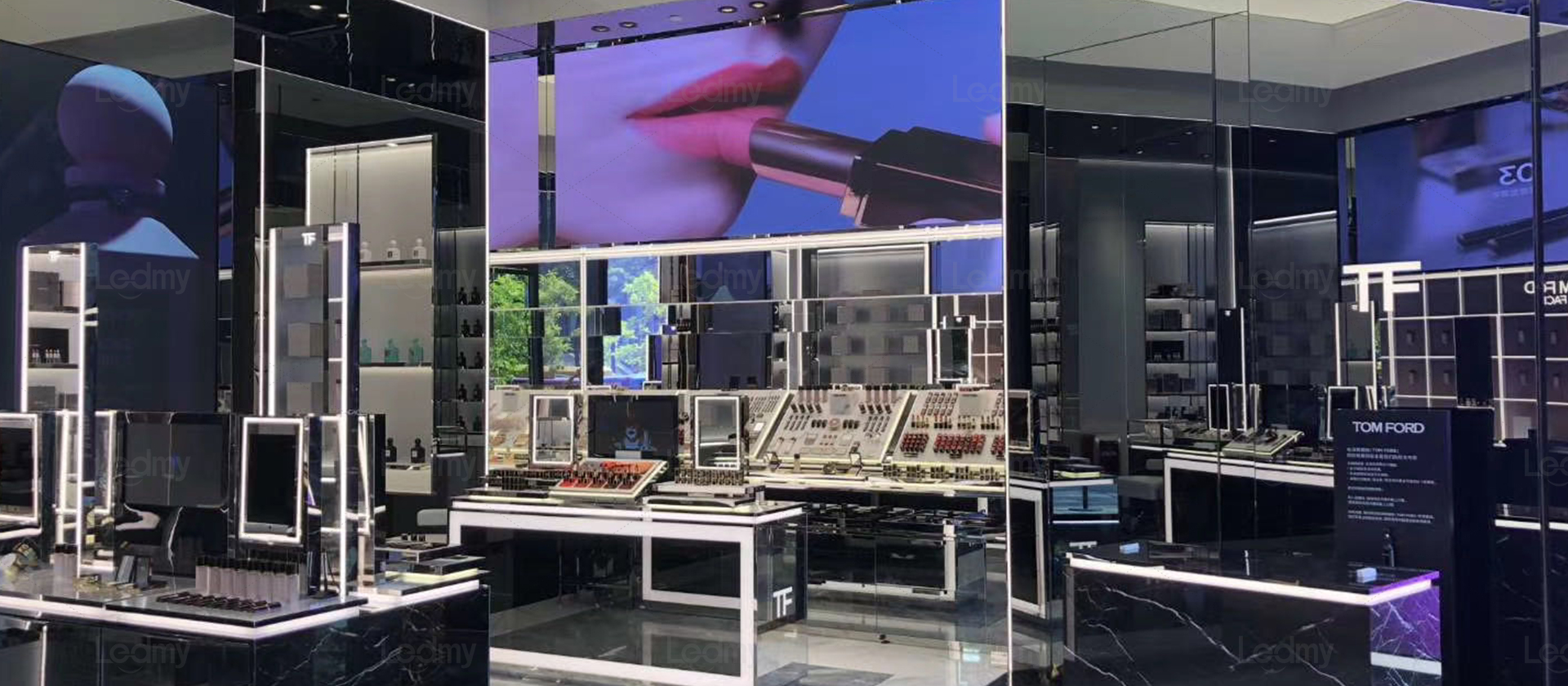 TomFord化妝品品牌連鎖店