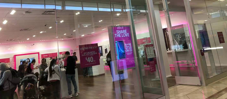 T-MOBILE 商店