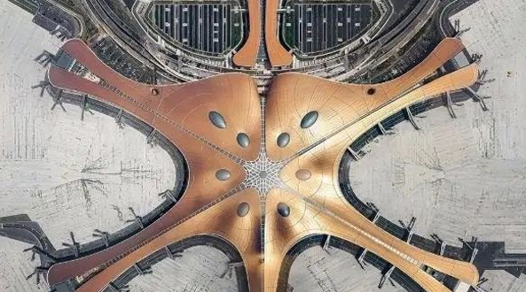 北京大興機場打造“光影之旅”藝術(shù)空間