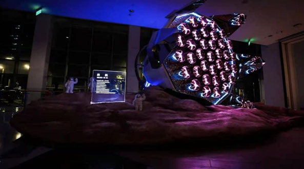 “機械星聯(lián)”新媒體藝術(shù)展攜多個逆天的光影裝置亮相深圳